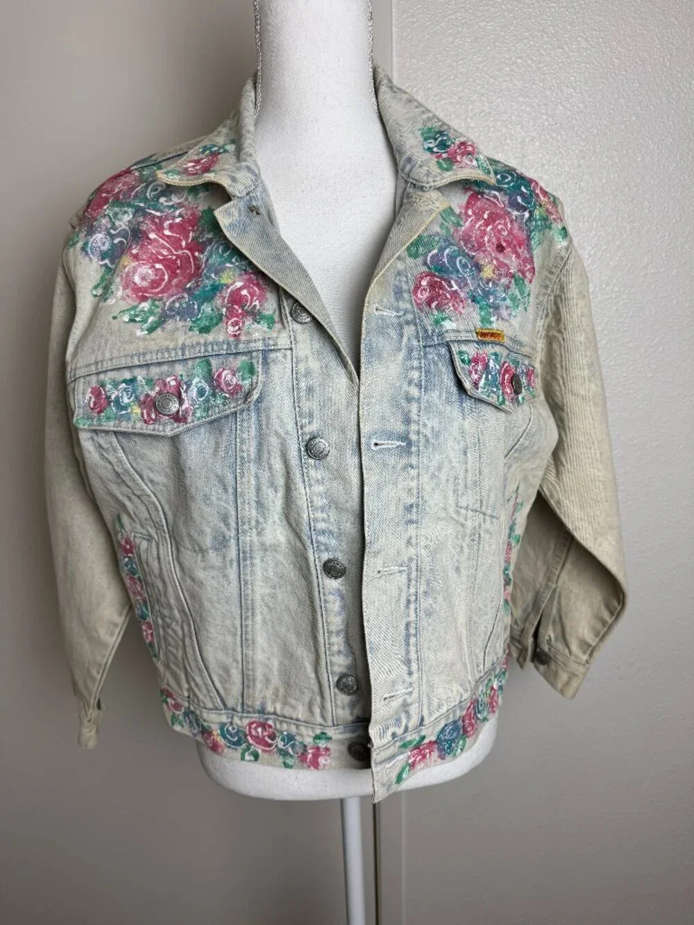 Vintage Jordache Jean Jacket Size S Oversize Pink Floral Hippie